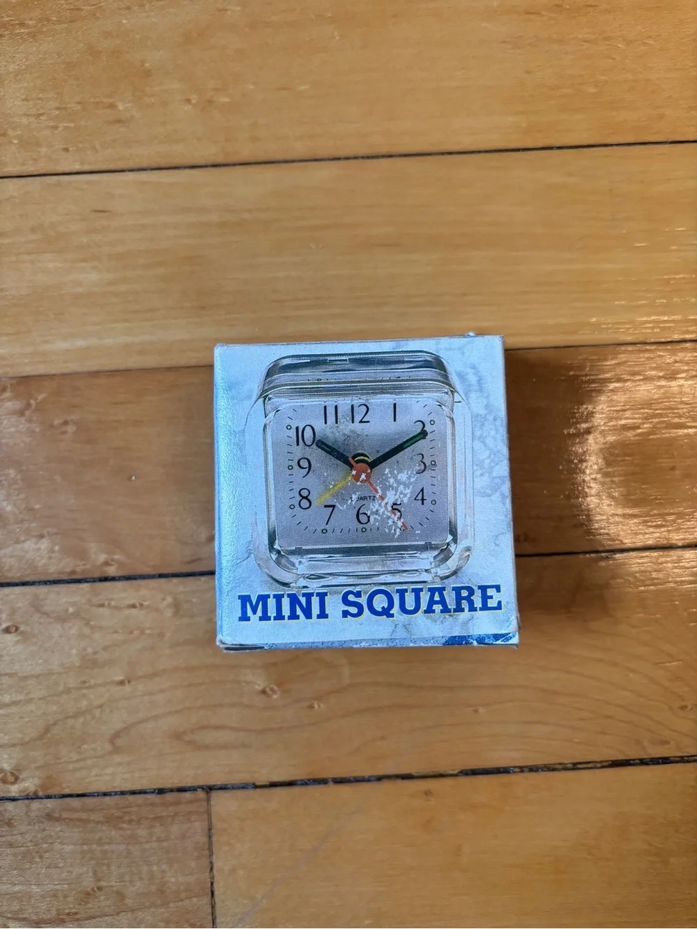 GUC Vintage Mini Quartz Minimalist Transparent Clear Acrylic Travel Alarm Clock